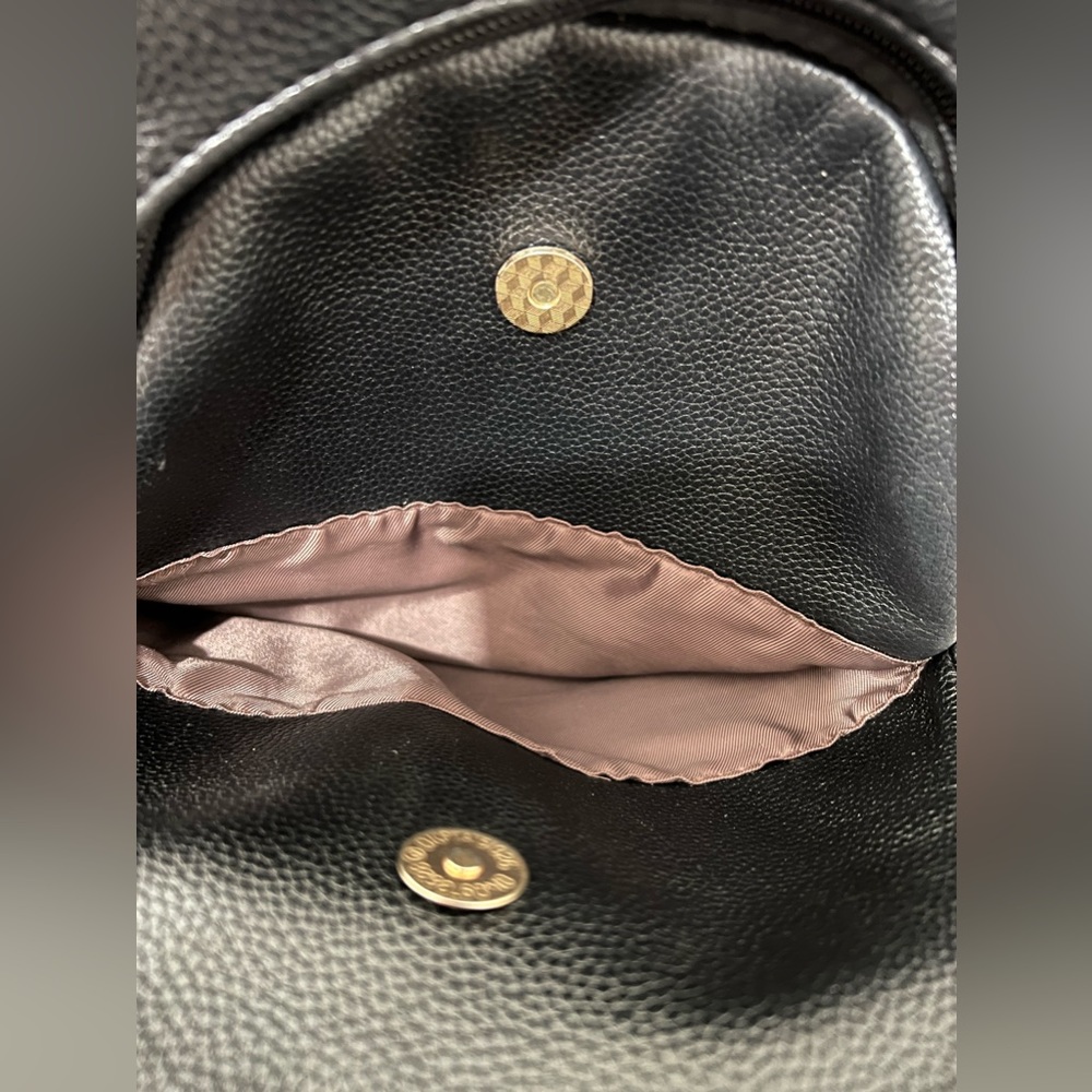 Genuine leather small backpack sling - Picture 7 of 8